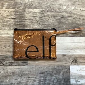 🤩FREE🤩 e.l.f. Makeup Bag with Bundle Purchase